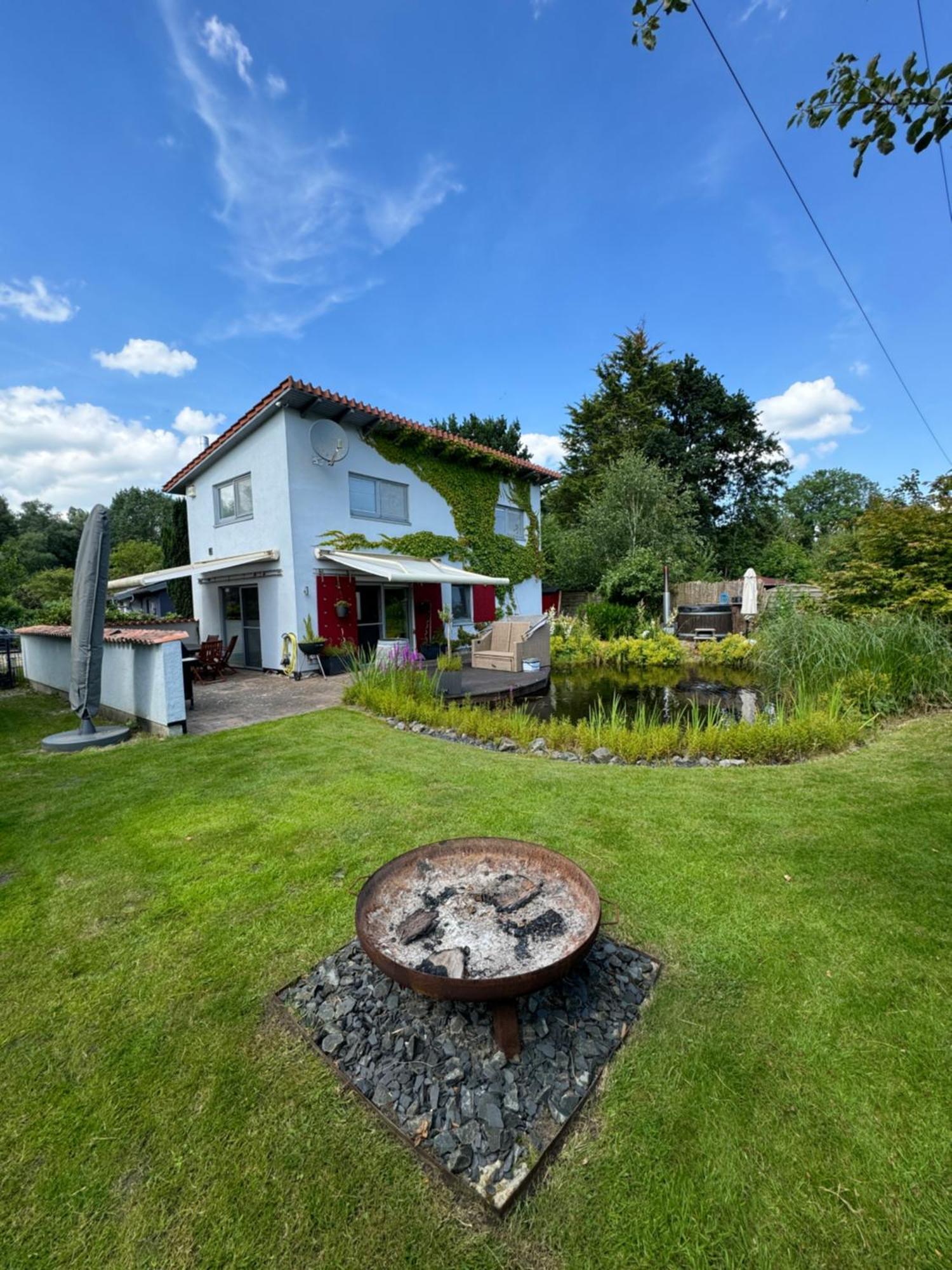 Luxurioeses Ferienhaus Am Ems Jade Kanal 桑德 外观 照片